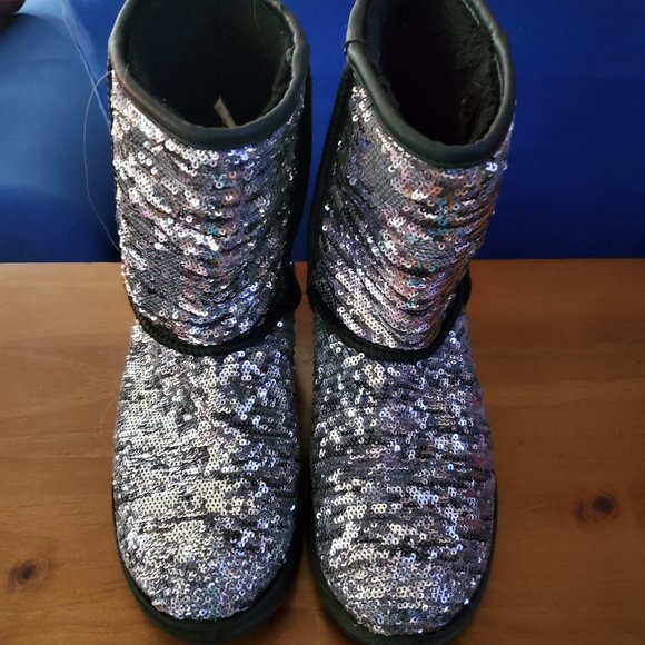 skechers sequin boots